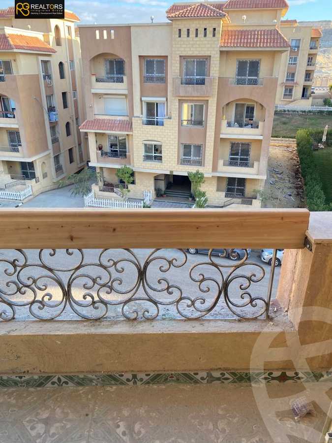 https://aqarmap.com.eg/ar/listing/5961153-for-sale-cairo-el-sheikh-zayed-city-compounds-el-khamayel