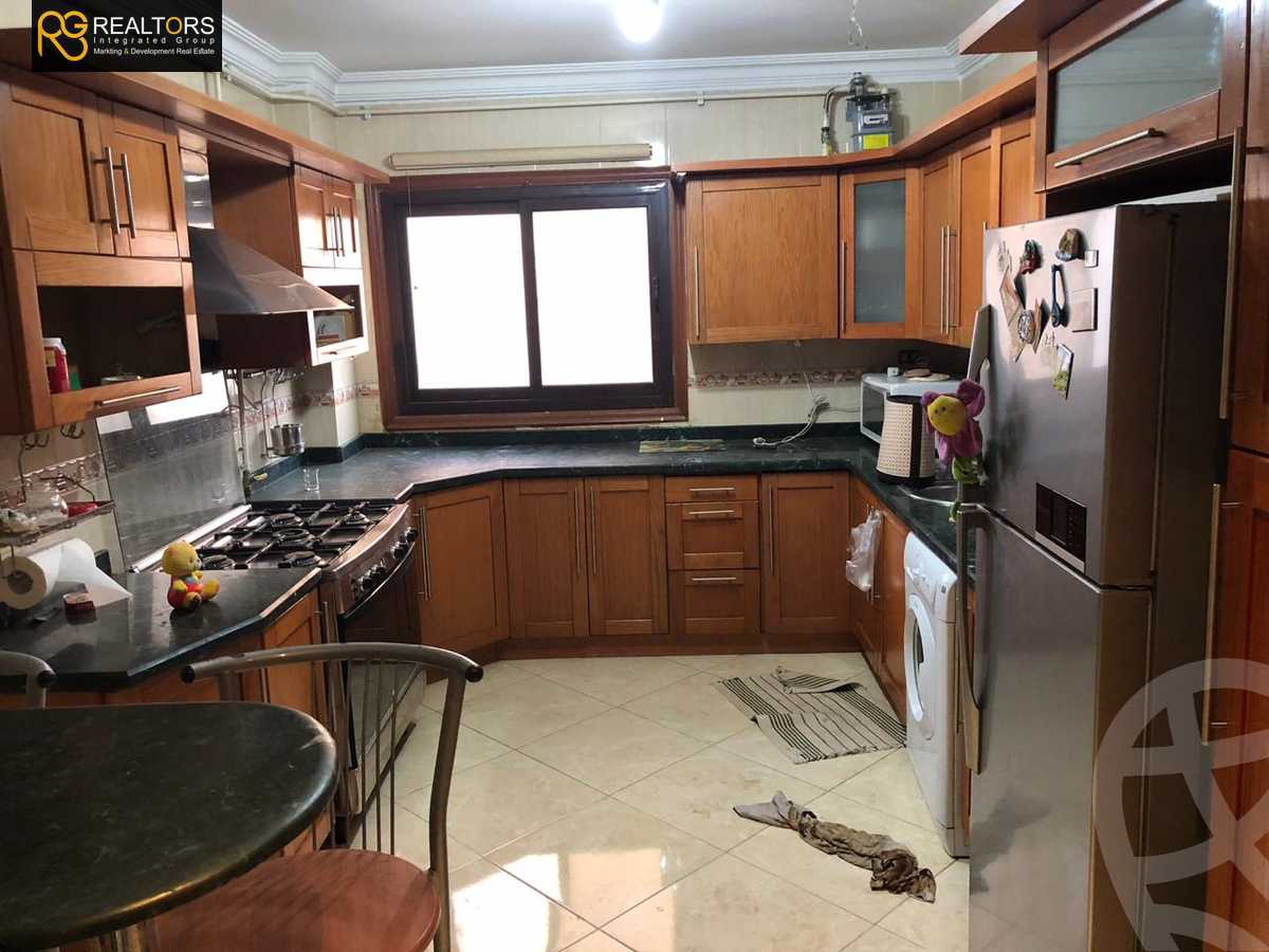 https://aqarmap.com.eg/en/listing/5962866-for-sale-cairo-6th-of-october-el-ahyaa-neighborhood-7th-mecca-el-mokarrama-st