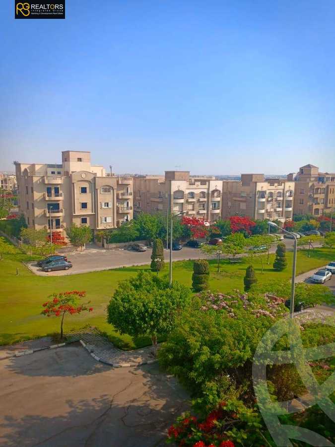 https://aqarmap.com.eg/en/listing/5967327-for-sale-cairo-el-sheikh-zayed-city-compounds-beverly-hills