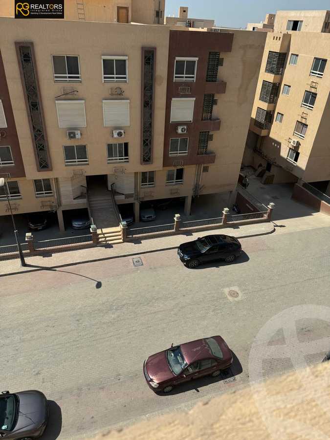 https://aqarmap.com.eg/ar/listing/5967382-for-sale-cairo-6th-of-october-compounds-promenade-residence