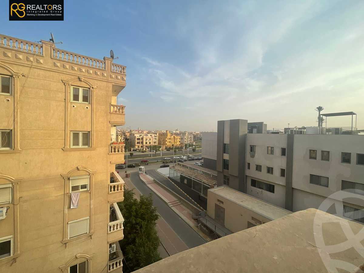 https://aqarmap.com.eg/ar/listing/5967387-for-sale-cairo-el-sheikh-zayed-city-small-investor