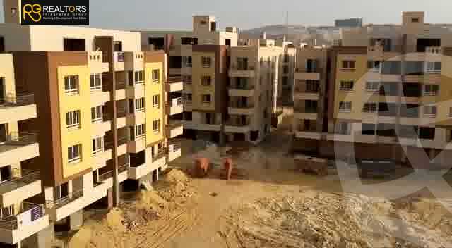 https://aqarmap.com.eg/en/listing/5967946-for-sale-cairo-6th-of-october-compounds-promenade-residence