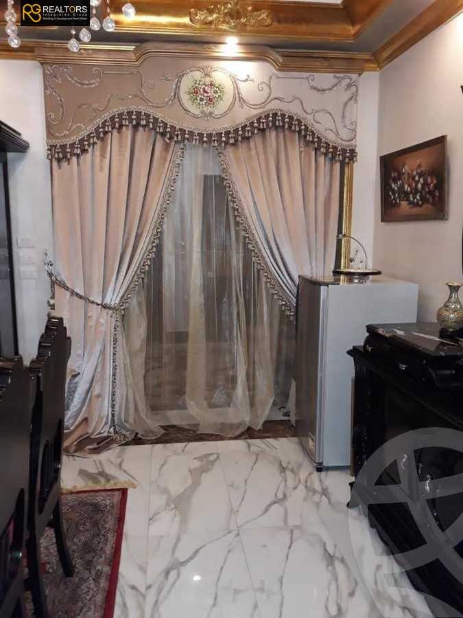 https://aqarmap.com.eg/en/listing/5970208-for-sale-cairo-el-sheikh-zayed-city-compounds-el-khamayel
