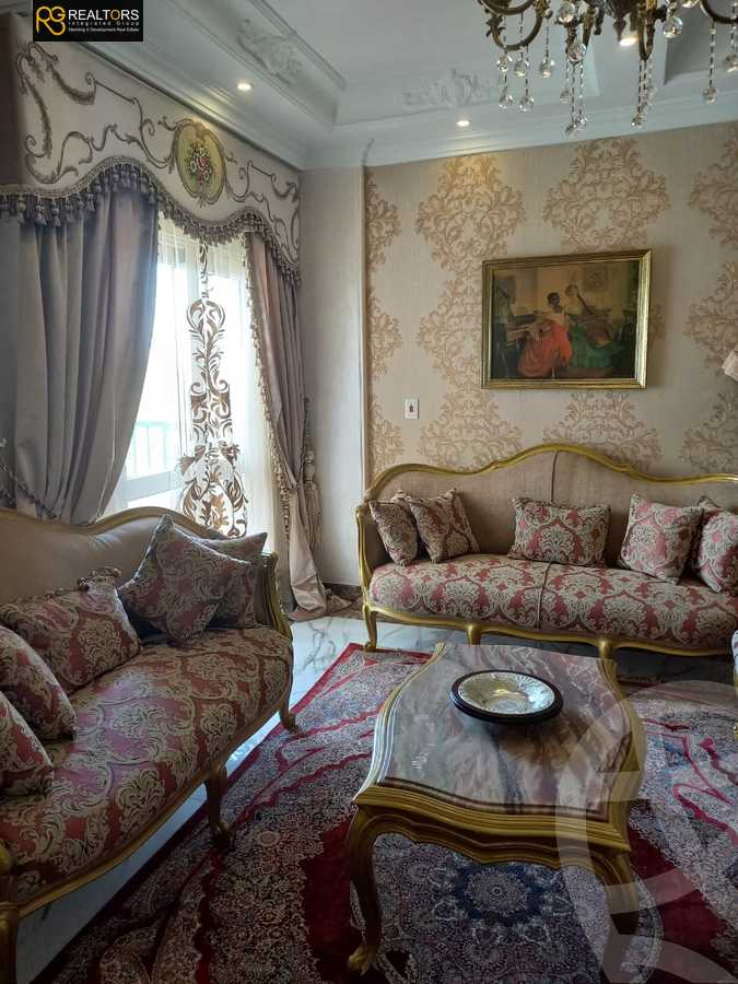 https://aqarmap.com.eg/en/listing/5970208-for-sale-cairo-el-sheikh-zayed-city-compounds-el-khamayel