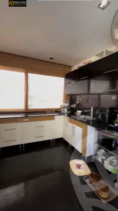 https://aqarmap.com.eg/en/listing/5970233-for-sale-cairo-el-sheikh-zayed-city-compounds-beverly-hills