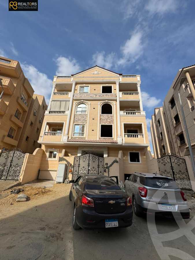 https://aqarmap.com.eg/ar/listing/5970263-for-sale-cairo-el-sheikh-zayed-city-compounds-zayed-heights-compound