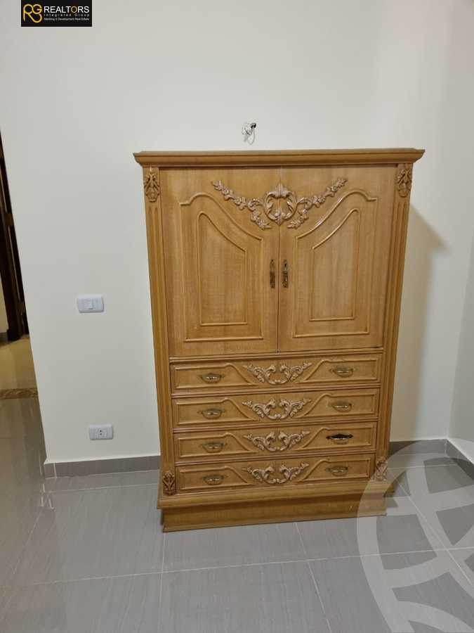 https://aqarmap.com.eg/ar/listing/5970259-for-rent-cairo-el-sheikh-zayed-city-compounds-jewar