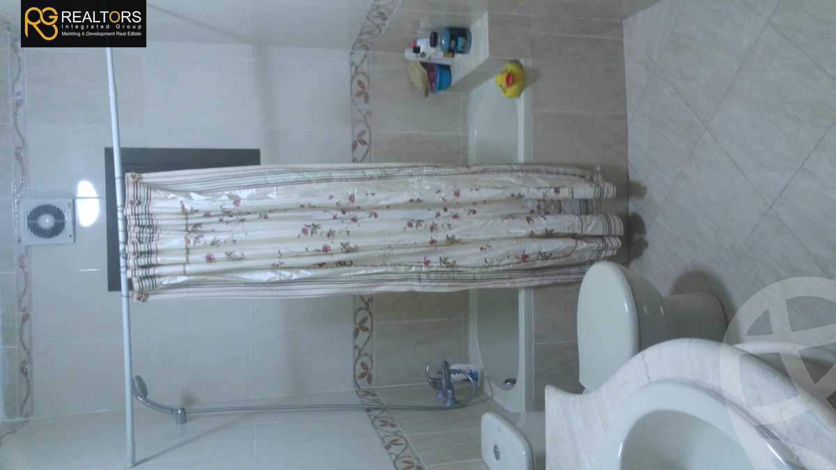 https://aqarmap.com.eg/en/listing/5970275-for-sale-cairo-el-sheikh-zayed-city-compounds-kmbwnd-ljwmn