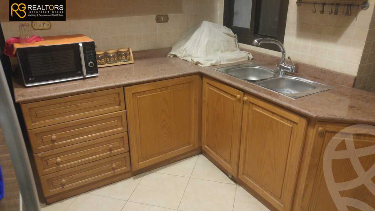 https://aqarmap.com.eg/en/listing/5970275-for-sale-cairo-el-sheikh-zayed-city-compounds-kmbwnd-ljwmn