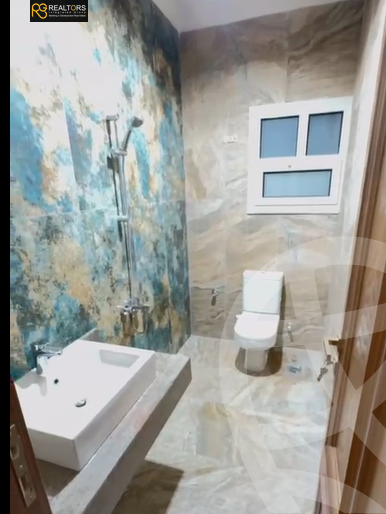 https://aqarmap.com.eg/en/listing/5970345-for-sale-cairo-el-sheikh-zayed-city-lshykh-zyd-ljdyd