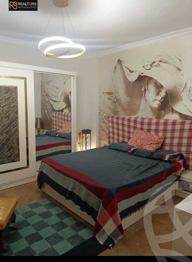 https://aqarmap.com.eg/en/listing/5973367-for-sale-cairo-el-sheikh-zayed-city-compounds-jn-zyd