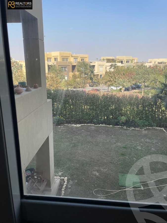 https://aqarmap.com.eg/en/listing/5973432-for-sale-cairo-6th-of-october-compounds-palm-parks
