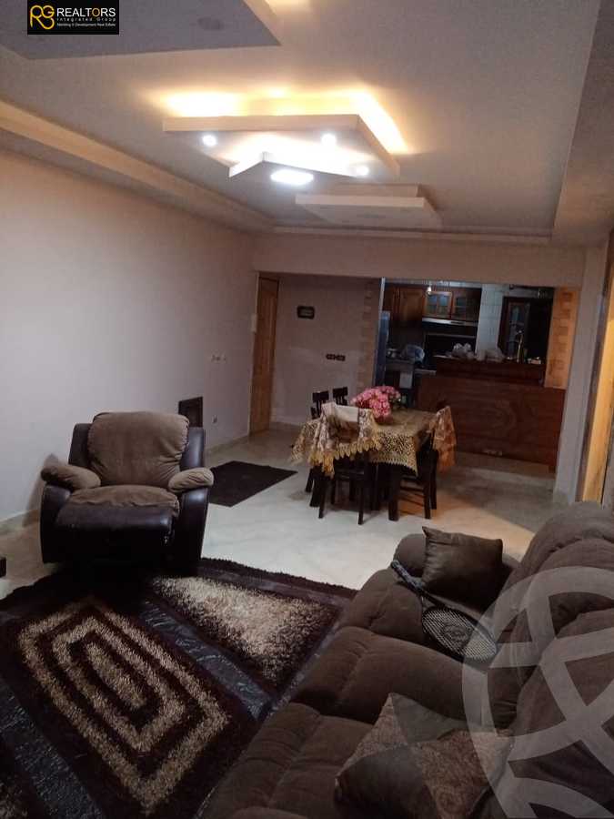 https://aqarmap.com.eg/en/listing/5973472-for-sale-cairo-el-sheikh-zayed-city-compounds-hadayek-el-mohandiseen
