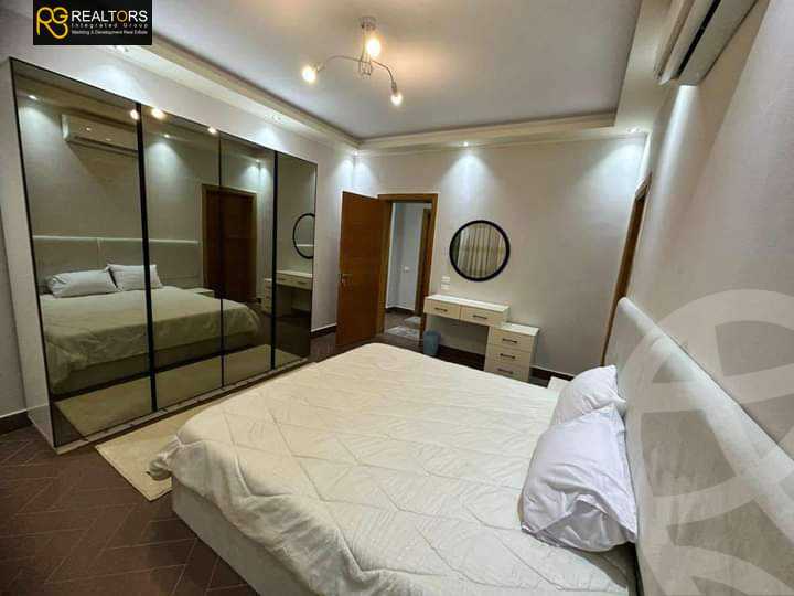 https://aqarmap.com.eg/en/listing/5980355-for-sale-cairo-el-sheikh-zayed-city-compounds-casa