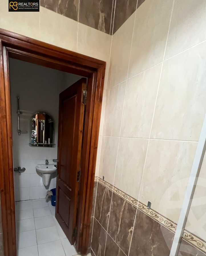 https://aqarmap.com.eg/en/listing/5982886-for-sale-cairo-6th-of-october-compounds-dream-land-flower-resort