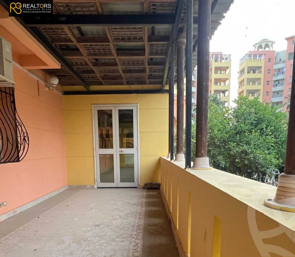 https://aqarmap.com.eg/en/listing/5982886-for-sale-cairo-6th-of-october-compounds-dream-land-flower-resort