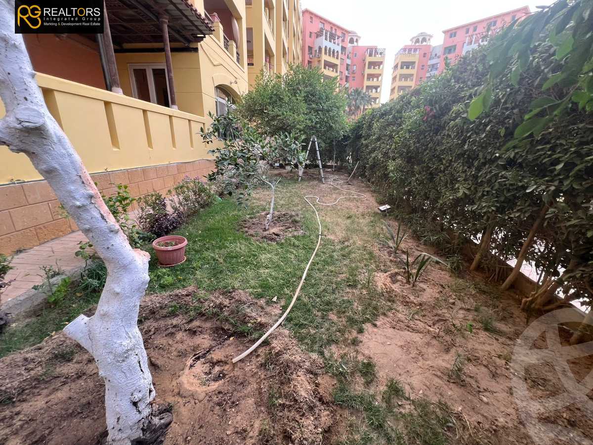 https://aqarmap.com.eg/en/listing/5982886-for-sale-cairo-6th-of-october-compounds-dream-land-flower-resort