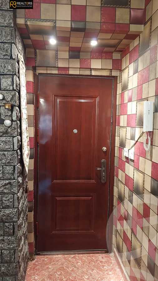 https://aqarmap.com.eg/ar/listing/5982948-for-sale-cairo-6th-of-october-el-ahyaa-neighborhood-3rd-al-hay-al-thalith-st