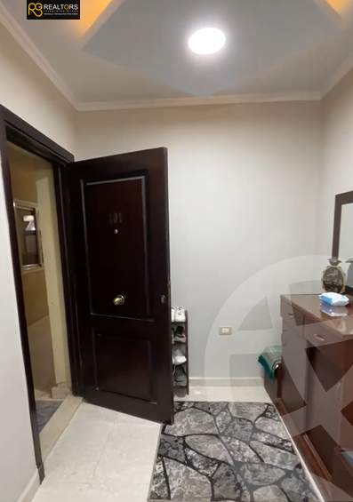 https://aqarmap.com.eg/en/listing/5983098-for-sale-cairo-6th-of-october-hadaeq-october-kmbwnd-fy-hdyq-ktwbr-ashgar-city