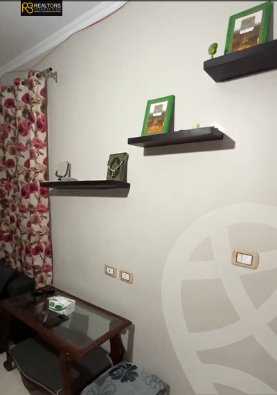 https://aqarmap.com.eg/en/listing/5983098-for-sale-cairo-6th-of-october-hadaeq-october-kmbwnd-fy-hdyq-ktwbr-ashgar-city