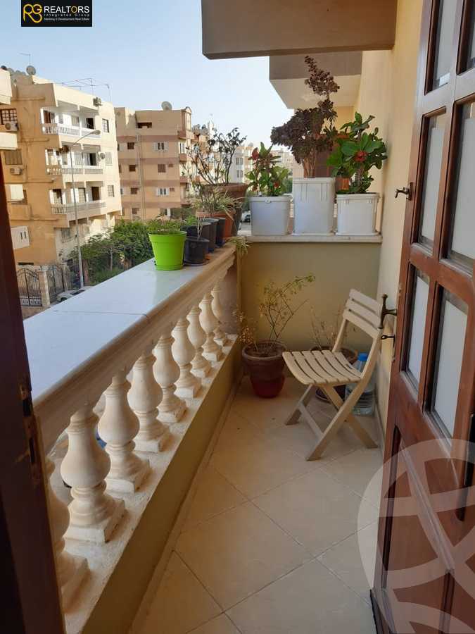 https://aqarmap.com.eg/en/listing/5983138-for-sale-cairo-6th-of-october-el-ahyaa-neighborhood-8th-lmjwr-lthny