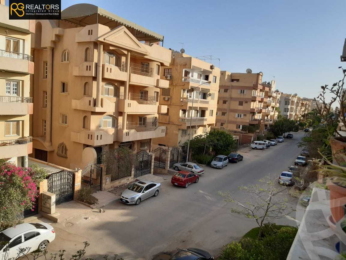 https://aqarmap.com.eg/en/listing/5983138-for-sale-cairo-6th-of-october-el-ahyaa-neighborhood-8th-lmjwr-lthny