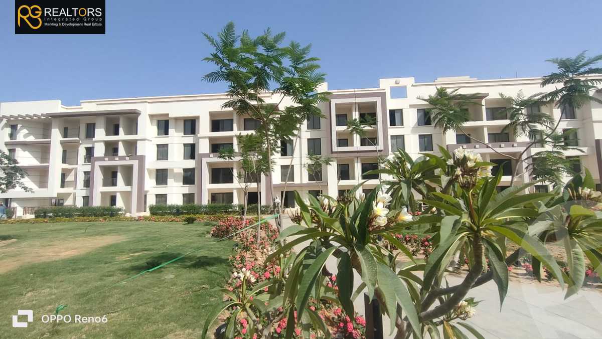 https://aqarmap.com.eg/ar/listing/5983165-for-sale-cairo-el-sheikh-zayed-city-alex-cairo-desert-road-nyoum-pyramids-arab-developments