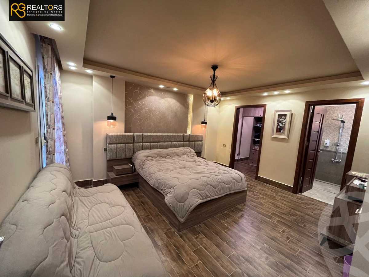 https://aqarmap.com.eg/en/listing/5983186-for-sale-cairo-6th-of-october-hadaeq-october-kmbwnd-fy-hdyq-ktwbr-rwk-ydn-blz-lbtl-jrwb
