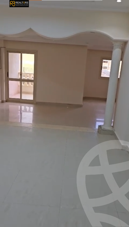 https://aqarmap.com.eg/en/listing/5983219-for-sale-cairo-6th-of-october-el-ahyaa-neighborhood-4th-school-st