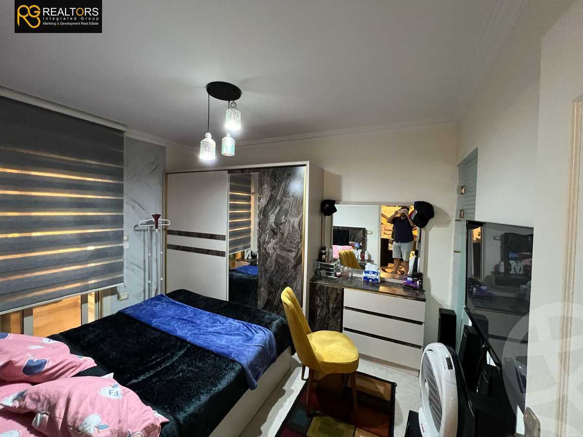 https://aqarmap.com.eg/en/listing/5983288-for-sale-cairo-el-sheikh-zayed-city-compounds-badr-el-deen