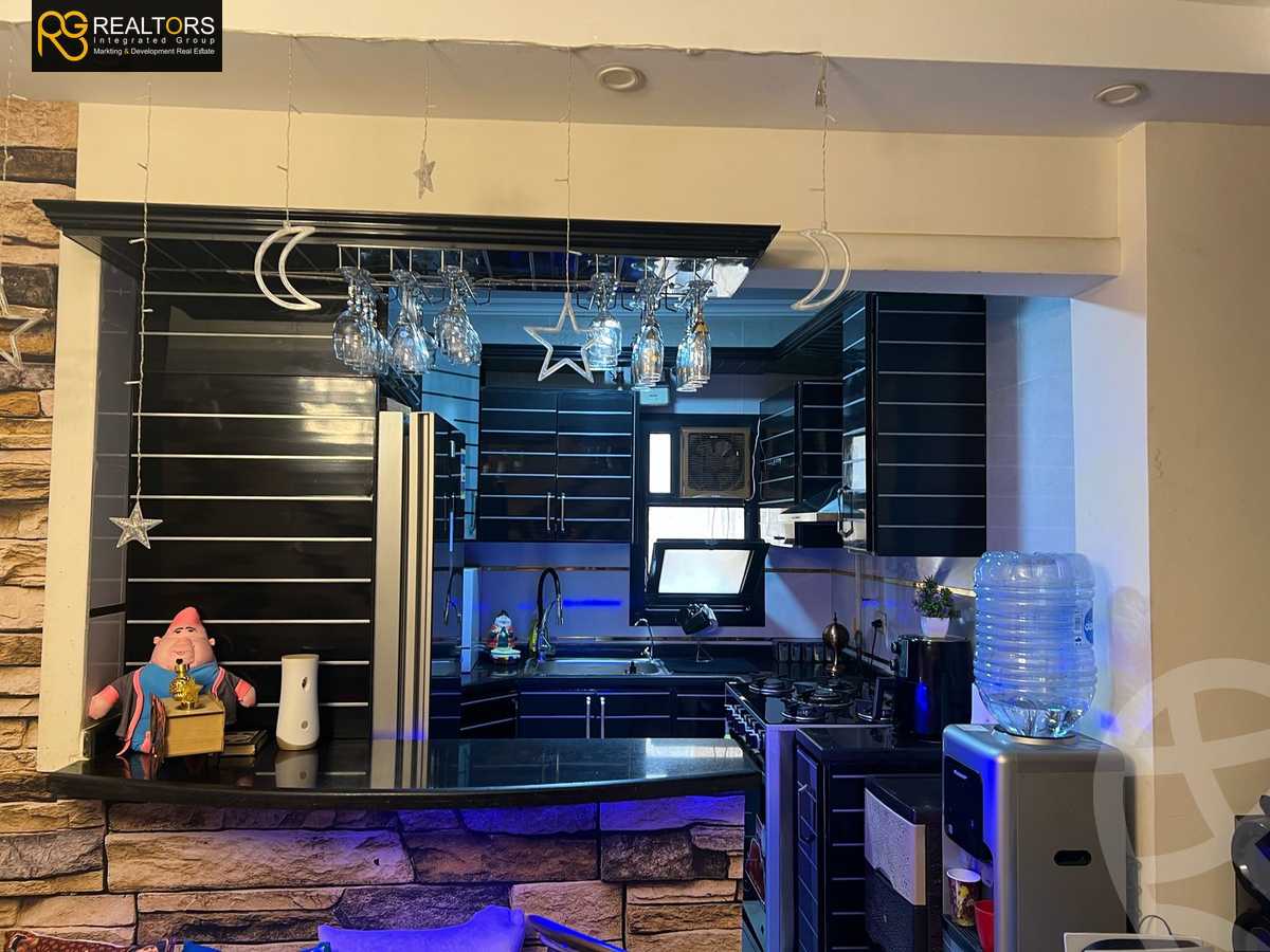 https://aqarmap.com.eg/en/listing/5983288-for-sale-cairo-el-sheikh-zayed-city-compounds-badr-el-deen