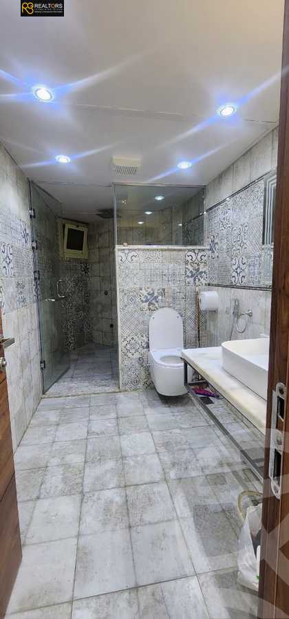 https://aqarmap.com.eg/ar/listing/6039206-for-sale-cairo-6th-of-october-el-ahyaa-neighborhood-4th-neighbourhood-1