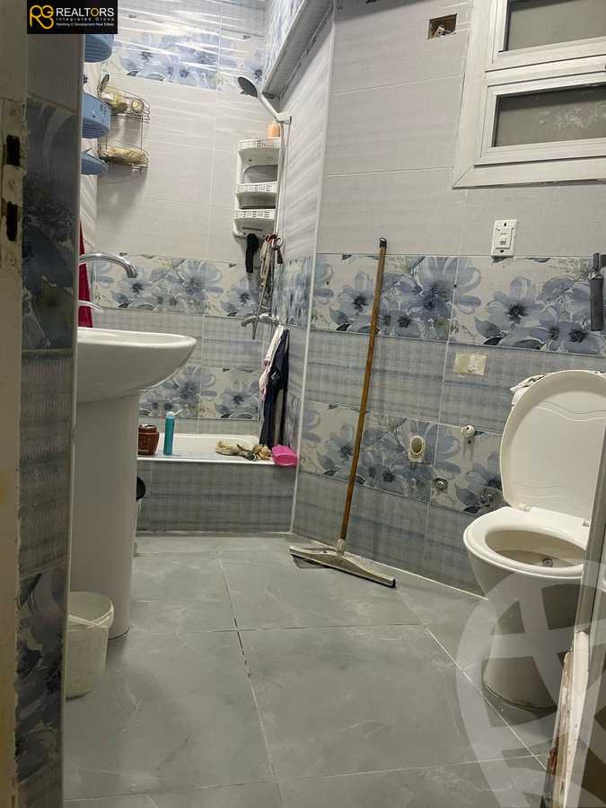 https://aqarmap.com.eg/en/listing/6042160-for-sale-cairo-el-sheikh-zayed-city-el-hay-elawel-street-10