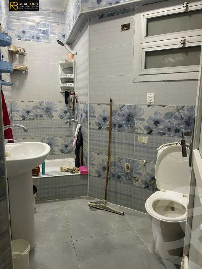 https://aqarmap.com.eg/en/listing/6042160-for-sale-cairo-el-sheikh-zayed-city-el-hay-elawel-street-10