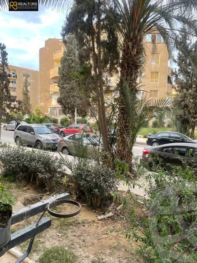 https://aqarmap.com.eg/en/listing/6042160-for-sale-cairo-el-sheikh-zayed-city-el-hay-elawel-street-10