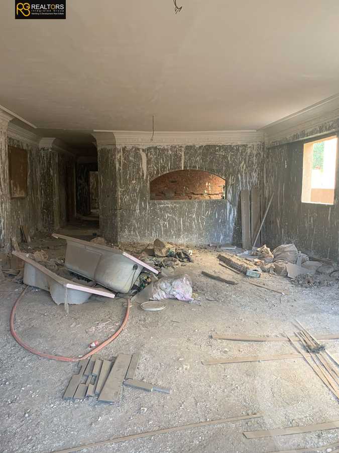 https://aqarmap.com.eg/ar/listing/6042529-for-sale-cairo-el-sheikh-zayed-city-el-hay-el-khames-lhry
