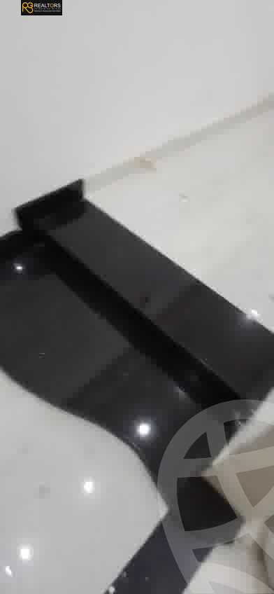 https://aqarmap.com.eg/en/listing/6045331-for-sale-cairo-6th-of-october-mhwr-lbwlyfrd