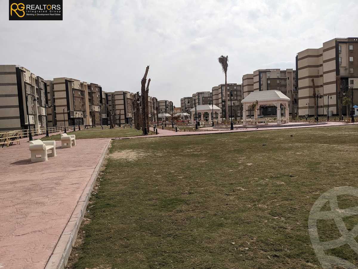 https://aqarmap.com.eg/en/listing/6045333-for-sale-cairo-6th-of-october-hadaeq-october-skn-msr
