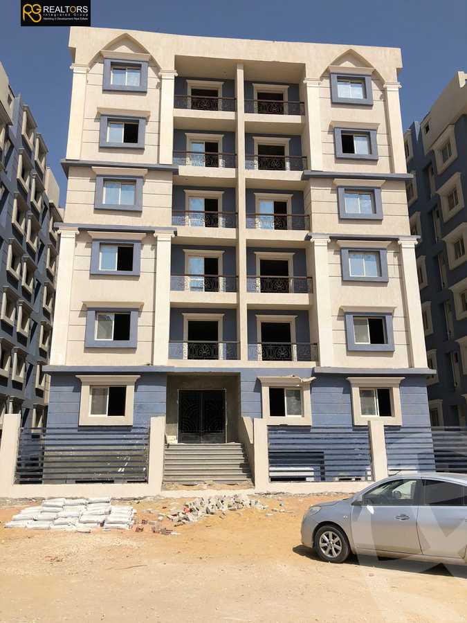https://aqarmap.com.eg/en/listing/6045410-for-sale-cairo-6th-of-october-hadaeq-october-kmbwnd-fy-hdyq-ktwbr-hfn-hylz-myny-kmbwnd
