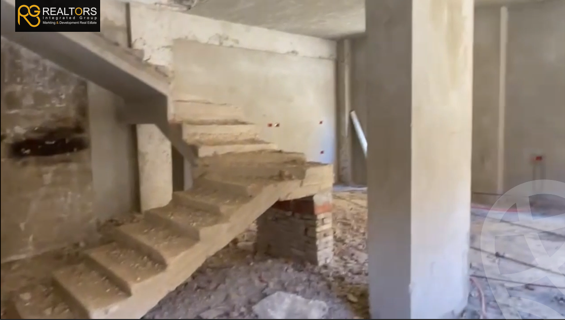 https://aqarmap.com.eg/en/listing/6045415-for-sale-cairo-6th-of-october-compounds-high-town