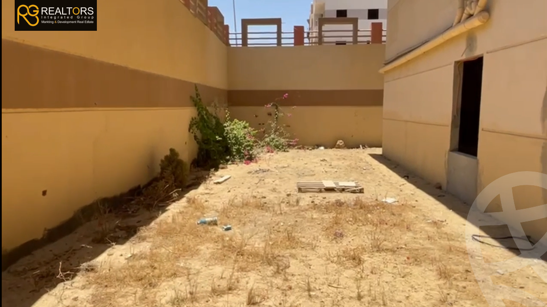 https://aqarmap.com.eg/en/listing/6045415-for-sale-cairo-6th-of-october-compounds-high-town