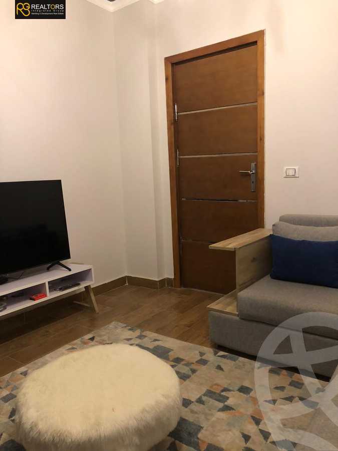 https://aqarmap.com.eg/en/listing/6048734-for-sale-cairo-6th-of-october-hadaeq-october-kmbwnd-fy-hdyq-ktwbr-degla-gardens