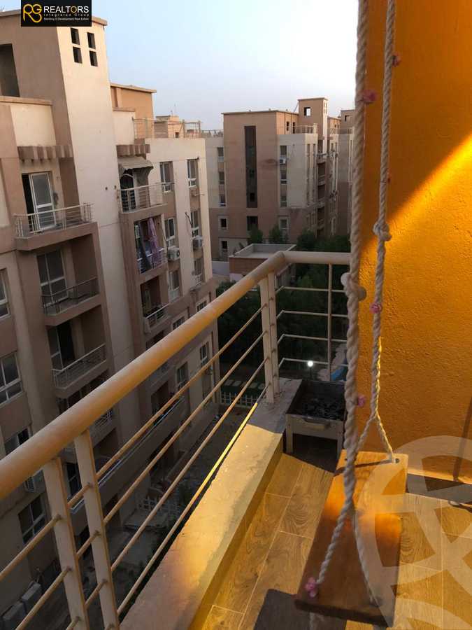 https://aqarmap.com.eg/en/listing/6048734-for-sale-cairo-6th-of-october-hadaeq-october-kmbwnd-fy-hdyq-ktwbr-degla-gardens