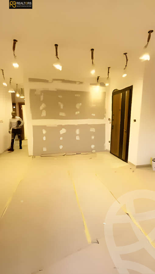 https://aqarmap.com.eg/en/listing/6048736-for-sale-cairo-el-sheikh-zayed-city-el-hay-el-thaleth-ashaer-shr-13