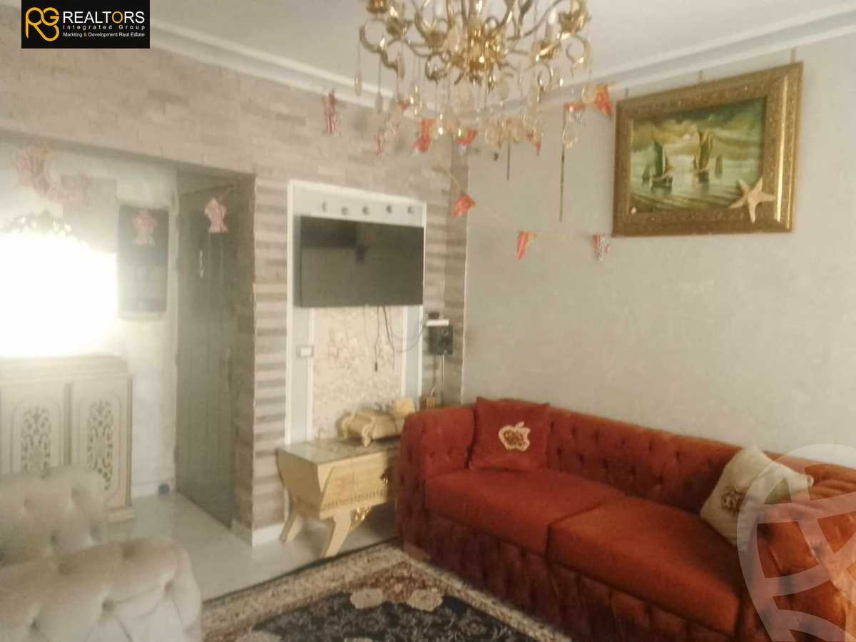 https://aqarmap.com.eg/en/listing/6048772-for-sale-cairo-6th-of-october-hadaeq-october-mukhabarat-land