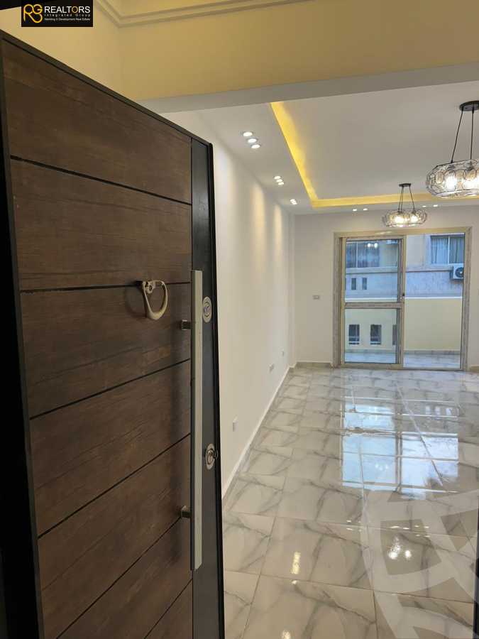 https://aqarmap.com.eg/en/listing/6048793-for-sale-cairo-6th-of-october-hadaeq-october-kmbwnd-fy-hdyq-ktwbr-djlh-blmz-m-mr-lmrshdy