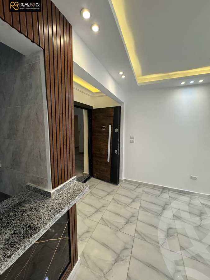 https://aqarmap.com.eg/en/listing/6048793-for-sale-cairo-6th-of-october-hadaeq-october-kmbwnd-fy-hdyq-ktwbr-djlh-blmz-m-mr-lmrshdy