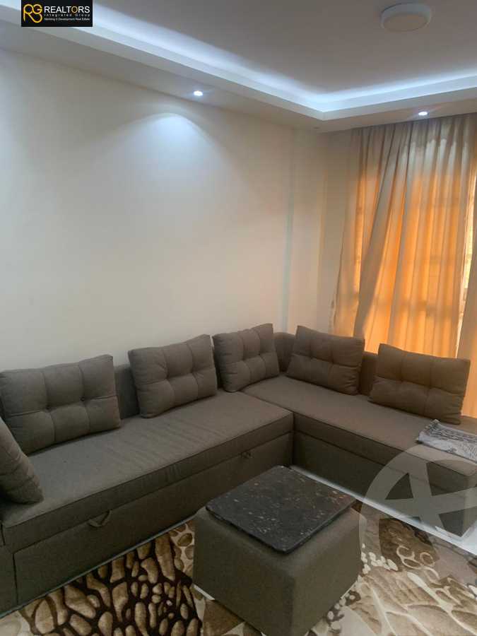 https://aqarmap.com.eg/ar/listing/6048831-for-sale-cairo-6th-of-october-hadaeq-october-kmbwnd-fy-hdyq-ktwbr-djlh-blmz-m-mr-lmrshdy