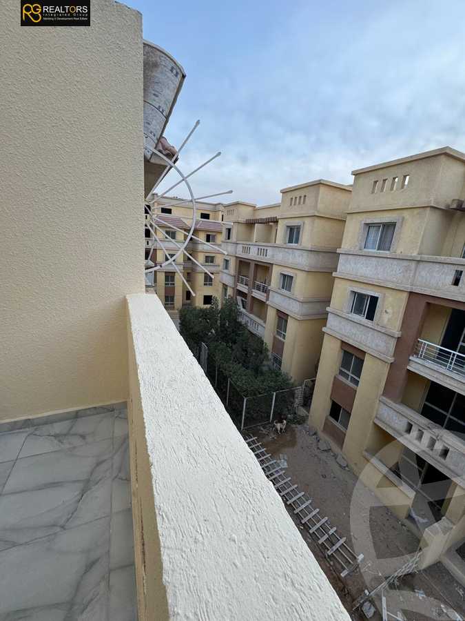 https://aqarmap.com.eg/ar/listing/6048890-for-sale-cairo-6th-of-october-hadaeq-october-kmbwnd-fy-hdyq-ktwbr-djlh-blmz-m-mr-lmrshdy