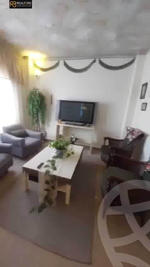 https://aqarmap.com.eg/en/listing/6048908-for-sale-cairo-6th-of-october-hadaeq-october-kmbwnd-fy-hdyq-ktwbr-el-rayhan-oasis